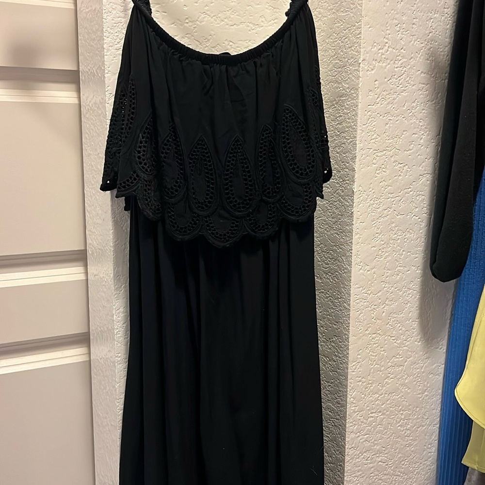 Long black dress